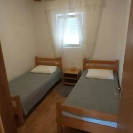 Apartman Lana